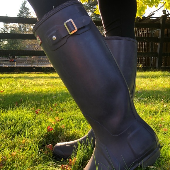 Hunter rain boots - Picture 3 of 6